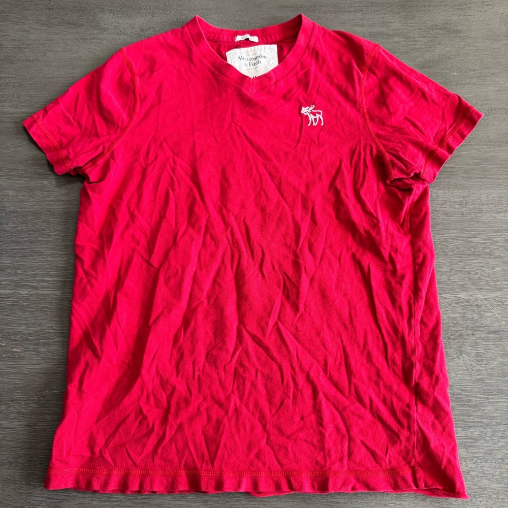 Abercrombie & Fitch Red Short Sleeve Y2K Vintage Muscle Tshirt M